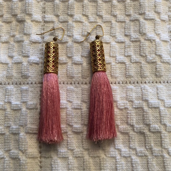 Pink tassel earrings - Picture 1 of 1